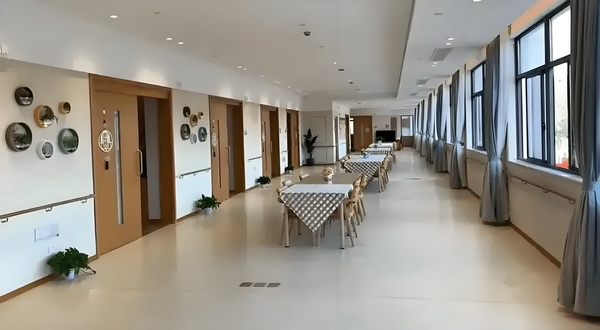 人才落户的办理流程_演硬汉成名却情路坎坷，8年不敢谈恋爱，遇小10岁的她成宠妻狂魔 却情路坎坷间：住空化居适老